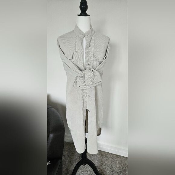 Corduroy jacket/ shacket - Picture 2 of 5